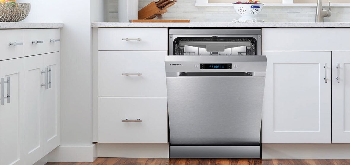 آشپزخانه‌ای مدرن با ماشین ظرفشویی DW60M5070FS